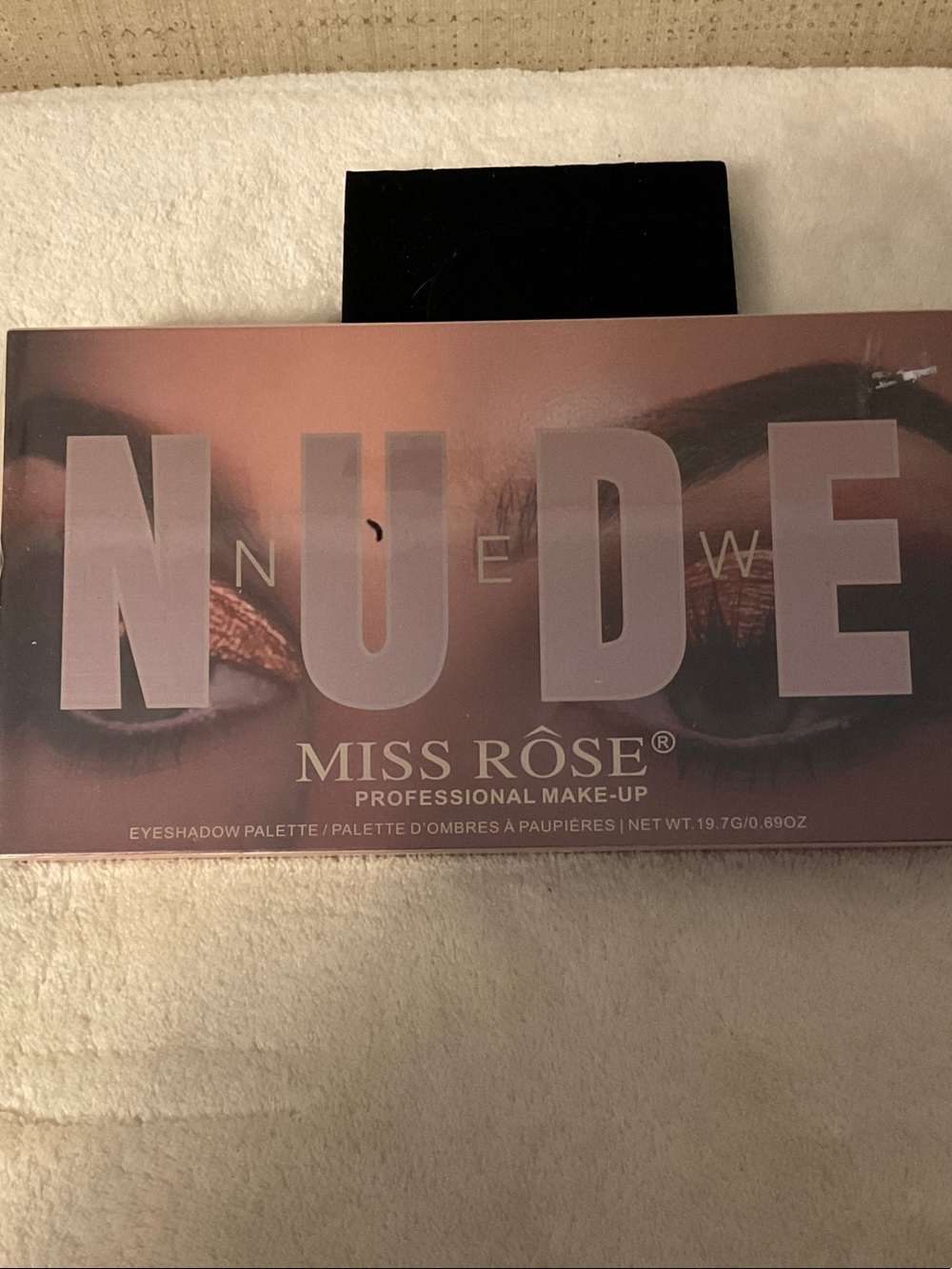 Miss Rôse Nude Eyeshadow Palette - Rose Brown Shades
